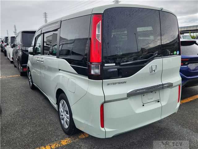 2018 Honda Step WGN