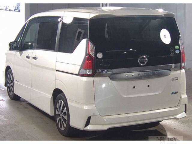2017 Nissan Serena