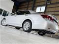 2013 Toyota Crown Hybrid