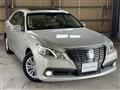 2013 Toyota Crown Hybrid