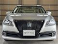 2013 Toyota Crown Hybrid