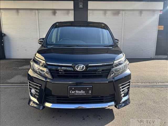 2014 Toyota Voxy