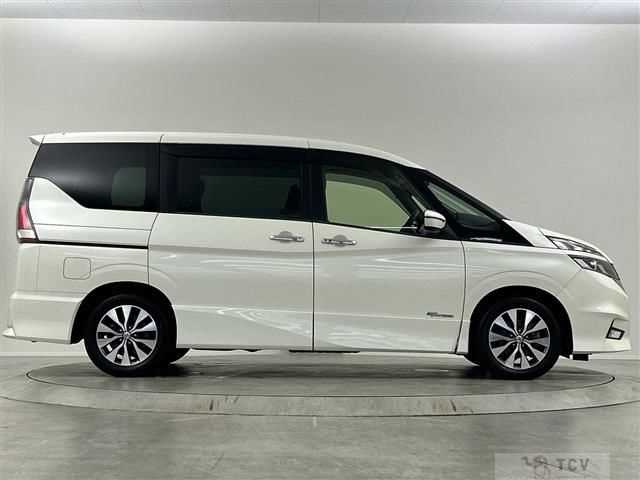 2017 Nissan Serena