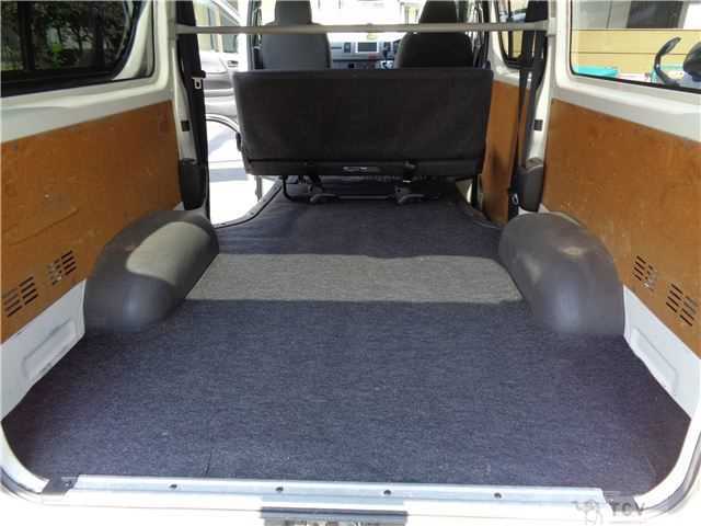 2010 Toyota Hiace Van