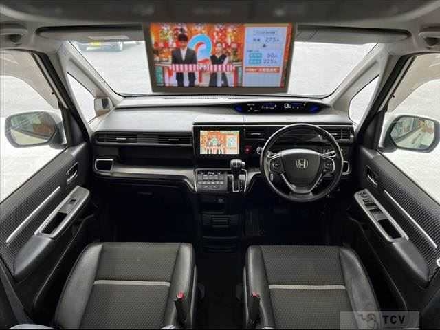 2015 Honda Step WGN