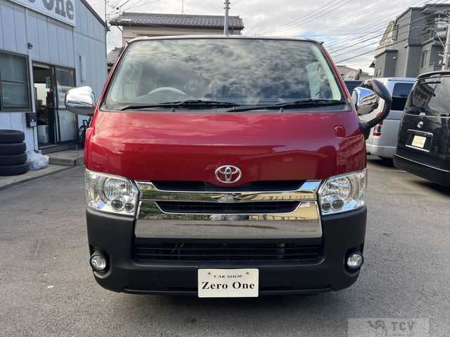 2010 Toyota Hiace Van