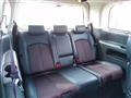 2016 Nissan Elgrand