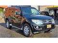 2012 Mitsubishi Pajero