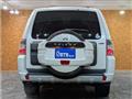 2012 Mitsubishi Pajero