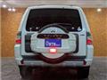 2012 Mitsubishi Pajero
