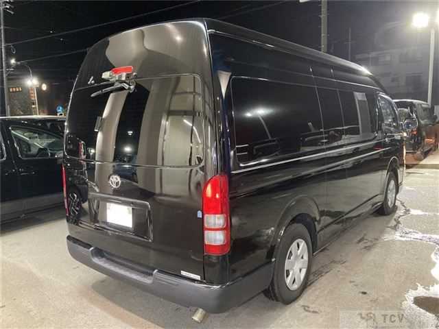 2008 Toyota Hiace Van
