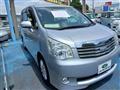 2013 Toyota Noah