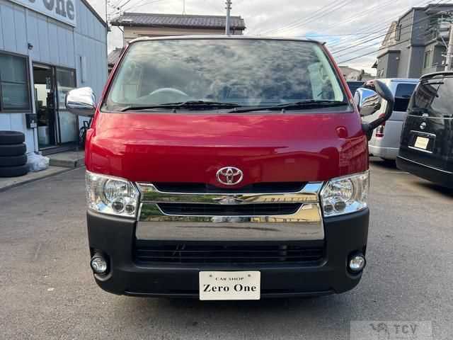 2010 Toyota Hiace Van