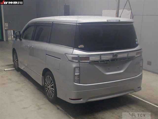 2018 Nissan Elgrand