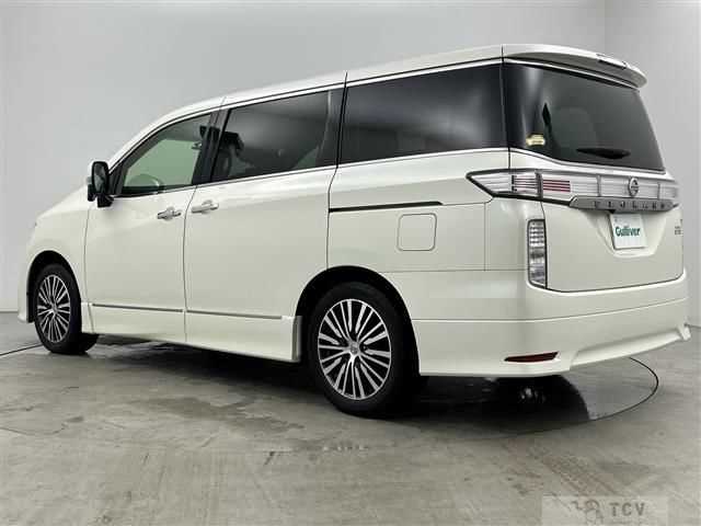 2017 Nissan Elgrand