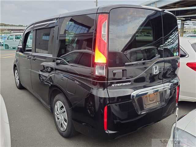 2016 Honda Step WGN