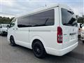 2008 Toyota Hiace