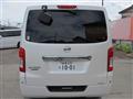 2018 Nissan NV350 Caravan