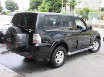 2010 Mitsubishi Pajero