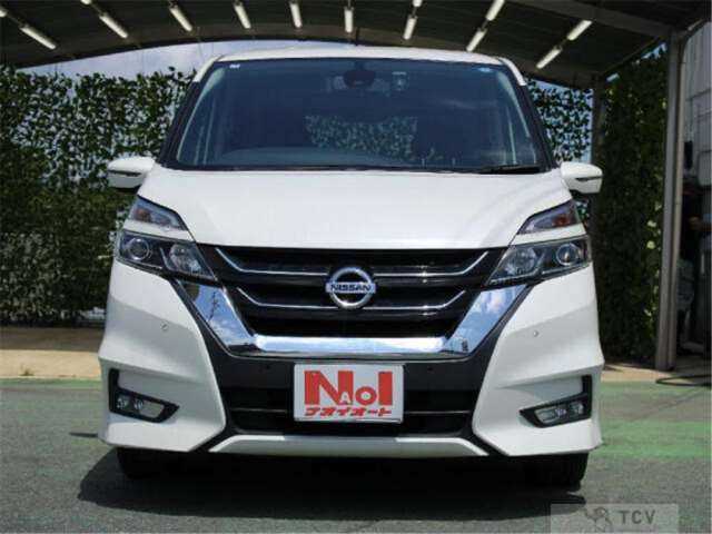 2017 Nissan Serena