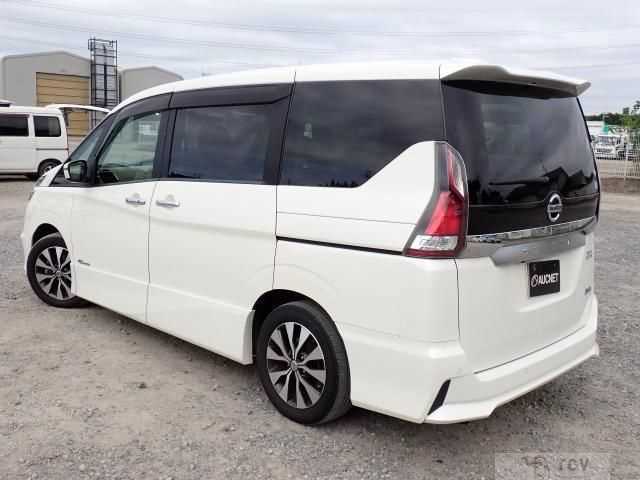 2017 Nissan Serena