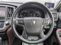 2014 Toyota Crown Hybrid