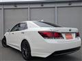 2014 Toyota Crown Hybrid