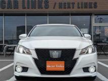 2014 Toyota Crown Hybrid