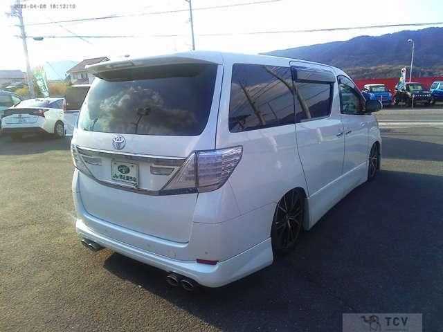 2014 Toyota Vellfire