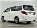 2013 Toyota Alphard
