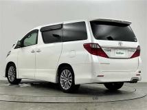 2013 Toyota Alphard