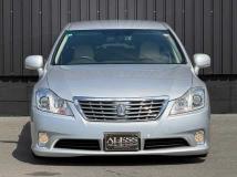 2012 Toyota Crown