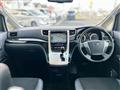 2014 Toyota Vellfire