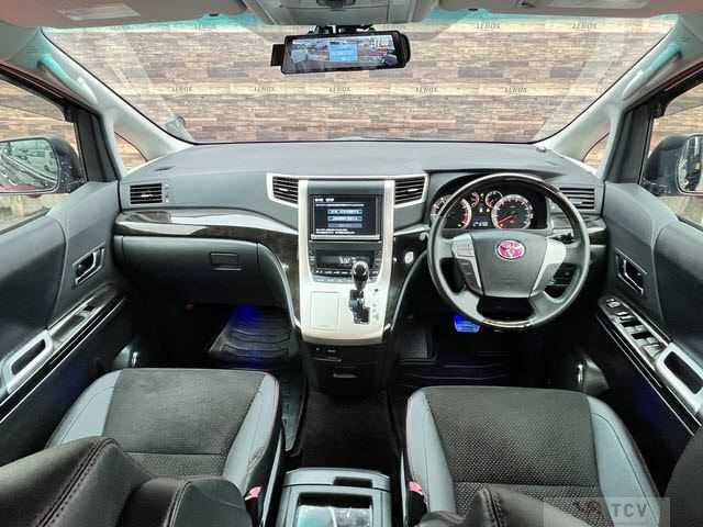 2014 Toyota Vellfire