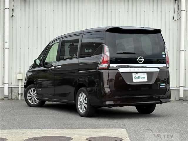 2017 Nissan Serena