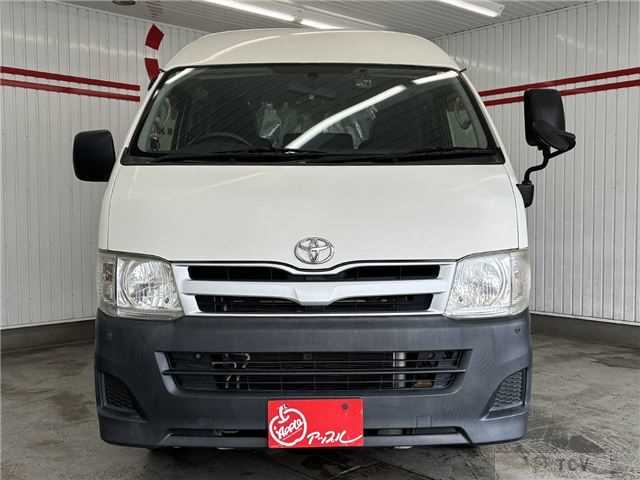 2013 Toyota Regiusace Van