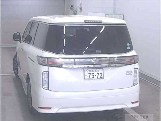 2016 Nissan Elgrand