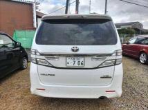 2013 Toyota Vellfire