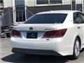 2013 Toyota Crown Hybrid