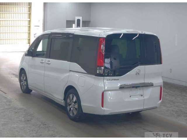 2017 Honda Step WGN
