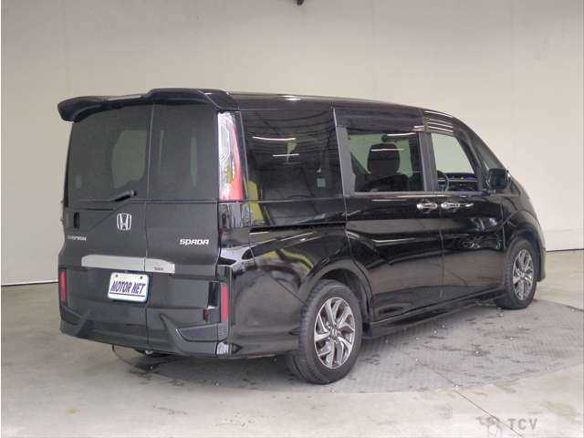 2017 Honda Step WGN