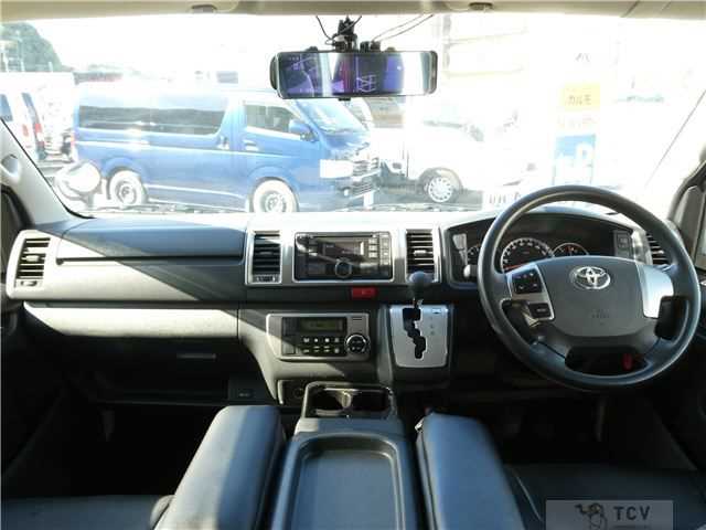 2014 Toyota Regiusace Van