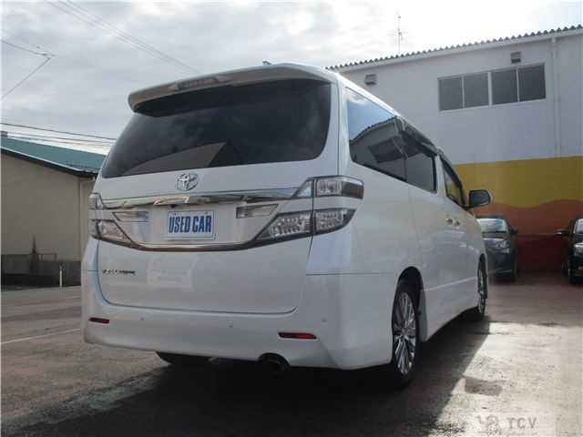 2013 Toyota Vellfire