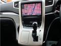 2013 Toyota Vellfire