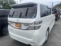 2013 Toyota Vellfire