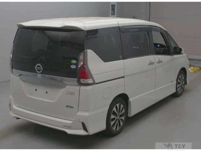 2017 Nissan Serena