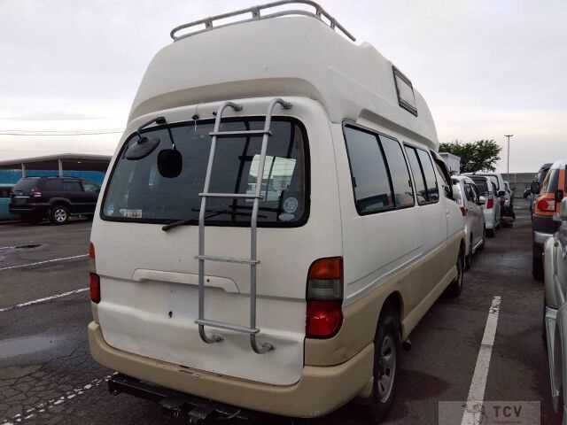 2003 Toyota Grand Hiace