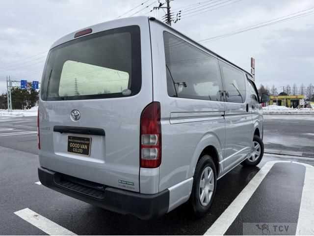 2013 Toyota Hiace Van