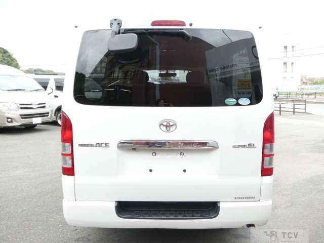 2013 Toyota Regiusace Van