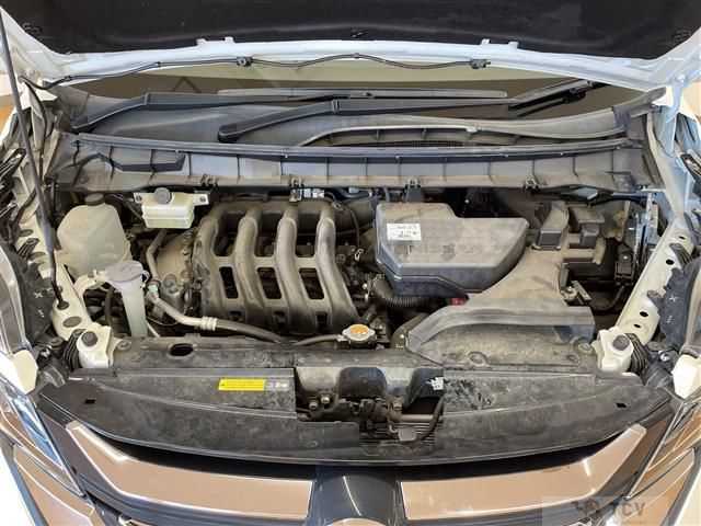 2018 Nissan Serena